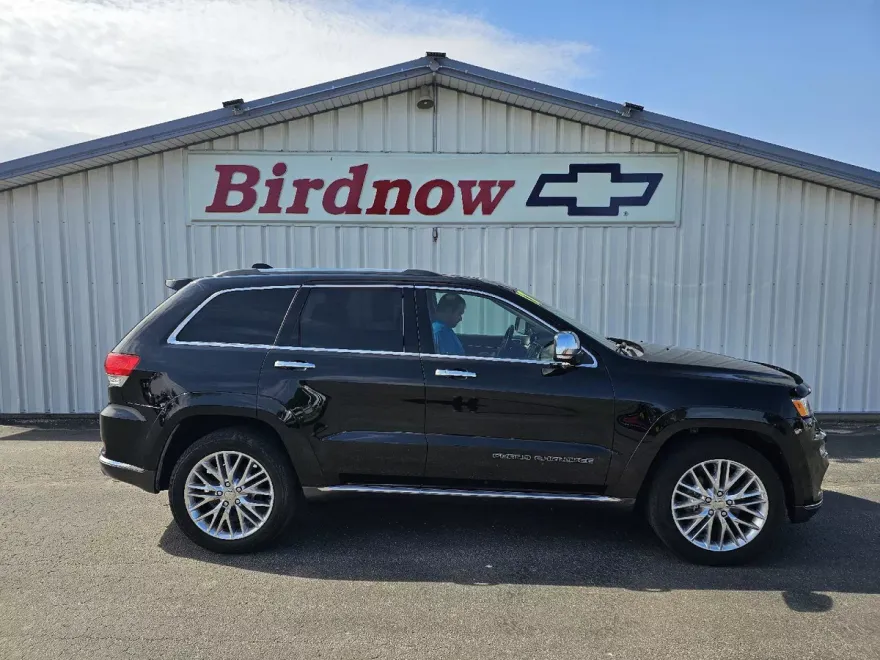 2017 Jeep Grand Cherokee Summit photo 1