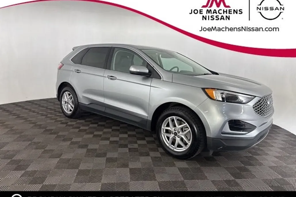 2024 Ford Edge SEL photo 1