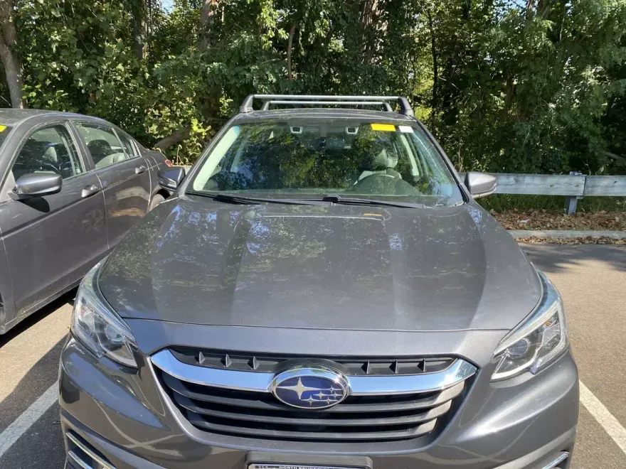 2022 Subaru Legacy Limited photo 1