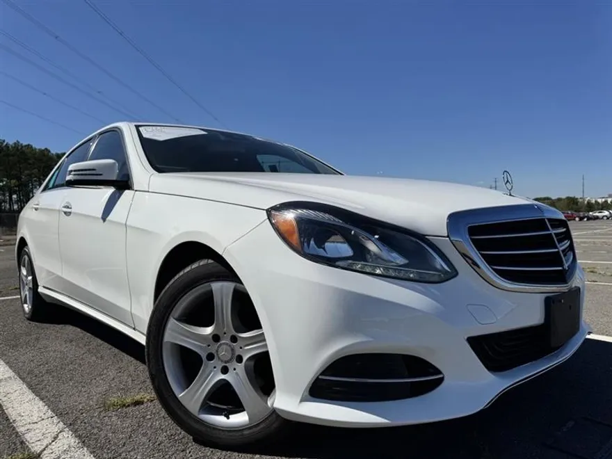 2014 Mercedes Benz E 350 photo 1