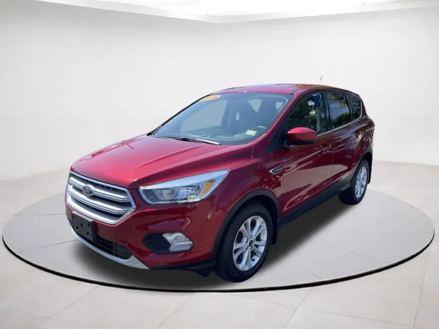 2019 Ford Escape SE photo 1
