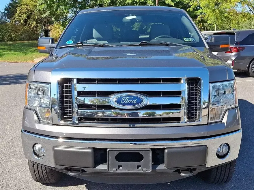 2012 Ford F-150 XLT photo 1