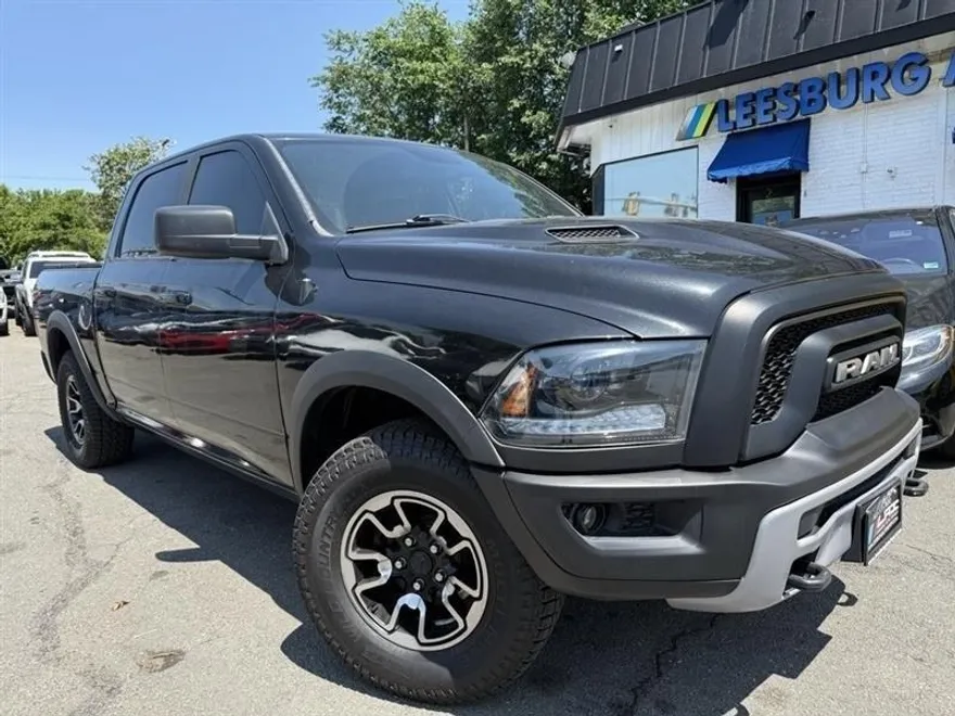 2015 Ford F-150 Platinum photo 23