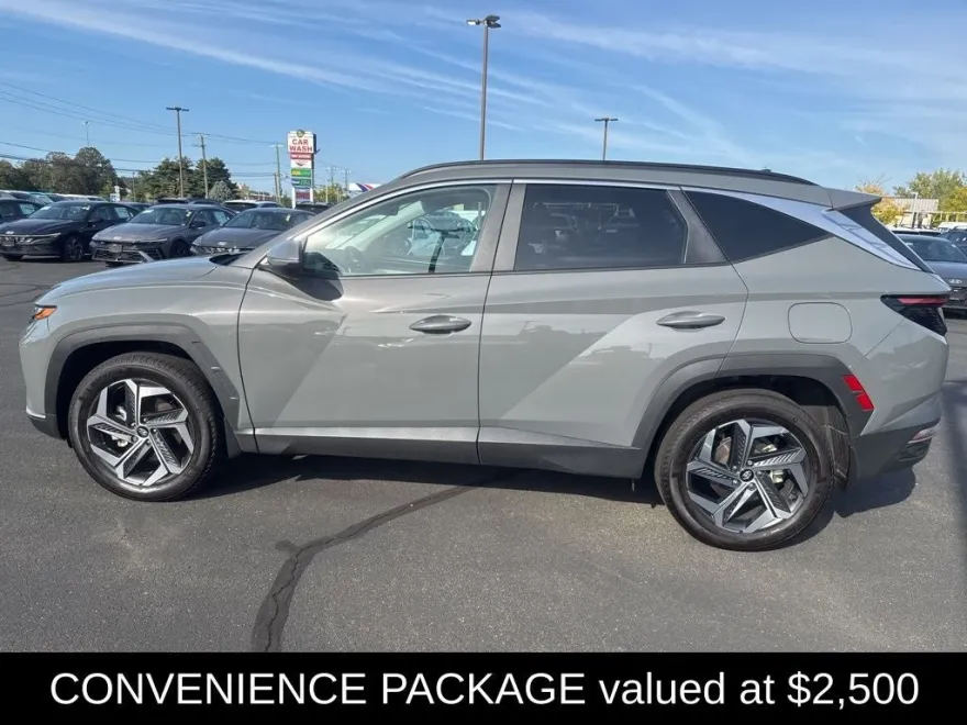 2024 Hyundai Tucson SEL Convenience photo 1