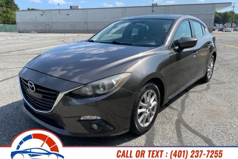 2015 Mazda Mazda3 Touring photo 1