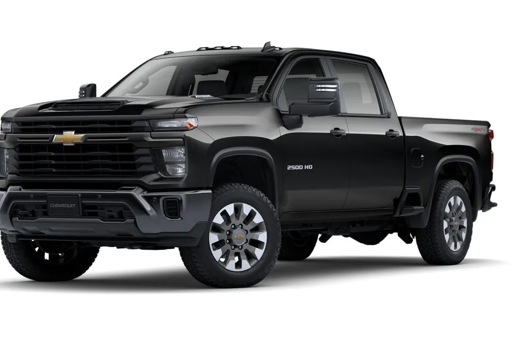 2025 Chevrolet Silverado 2500HD Custom photo 1