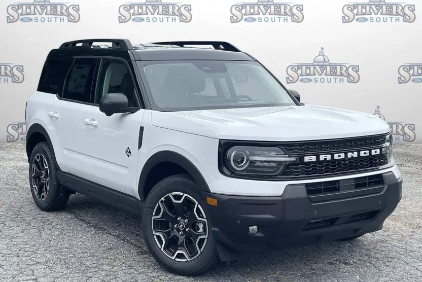 2025 Ford Bronco Sport Outer Banks photo 1