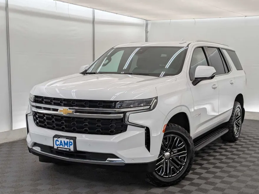 2024 Chevrolet Tahoe LS photo 1