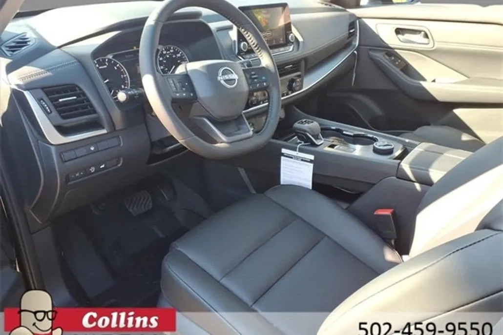 2026 Nissan Rogue SV photo 1