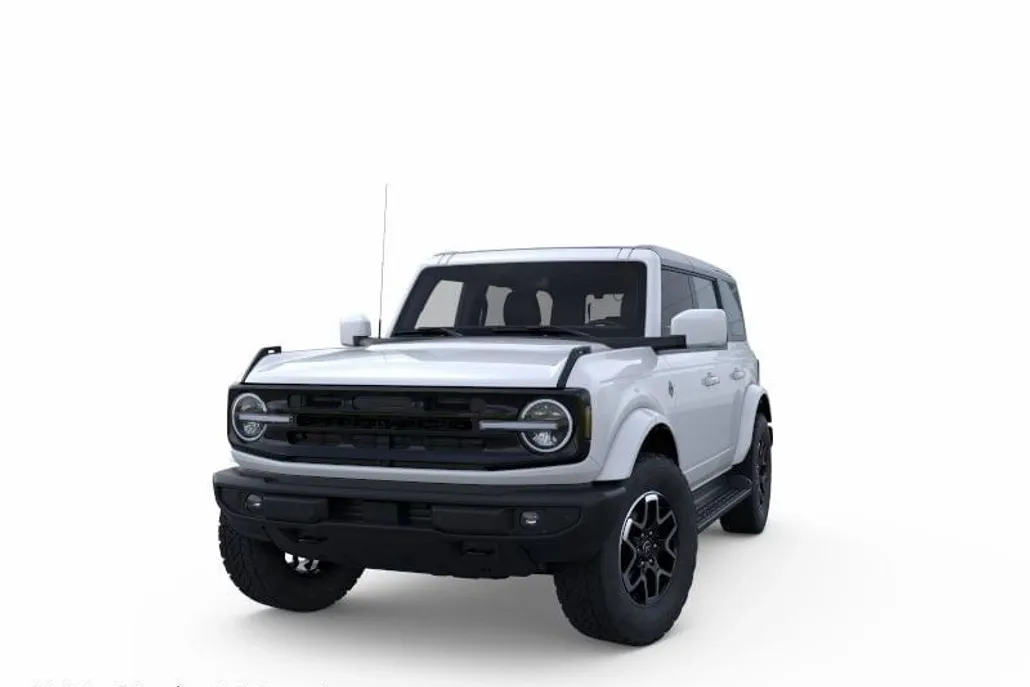 2025 Ford Bronco Outer Banks photo 1