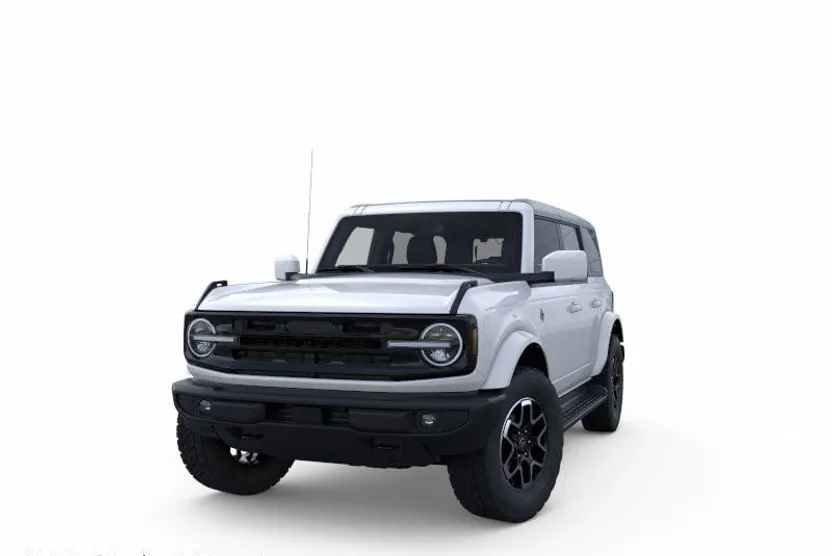 2025 Ford Bronco Outer Banks photo 1
