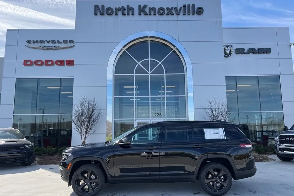 2025 Jeep Grand Cherokee L photo 1