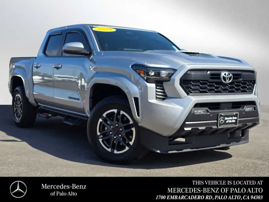 2024 Toyota Tacoma TRD Sport photo 1