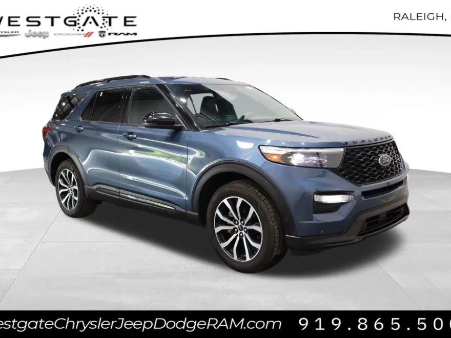 2020 Ford Explorer ST photo 1