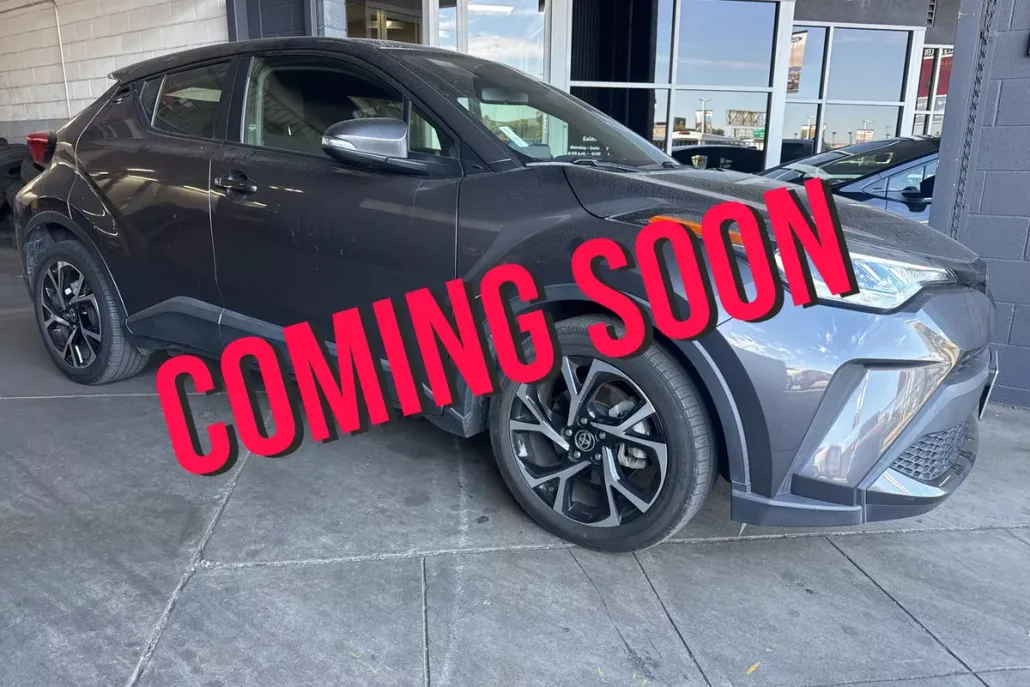 2021 Toyota C-HR photo 1