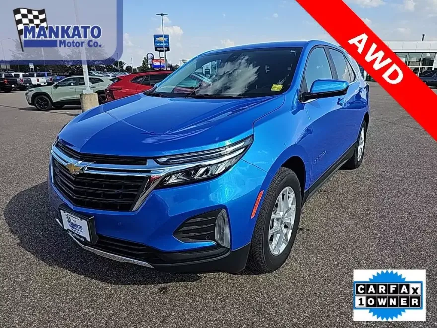 2024 Chevrolet Equinox LT photo 1