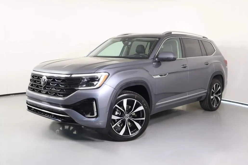 2025 Volkswagen Atlas SEL Premium R-Line photo 1