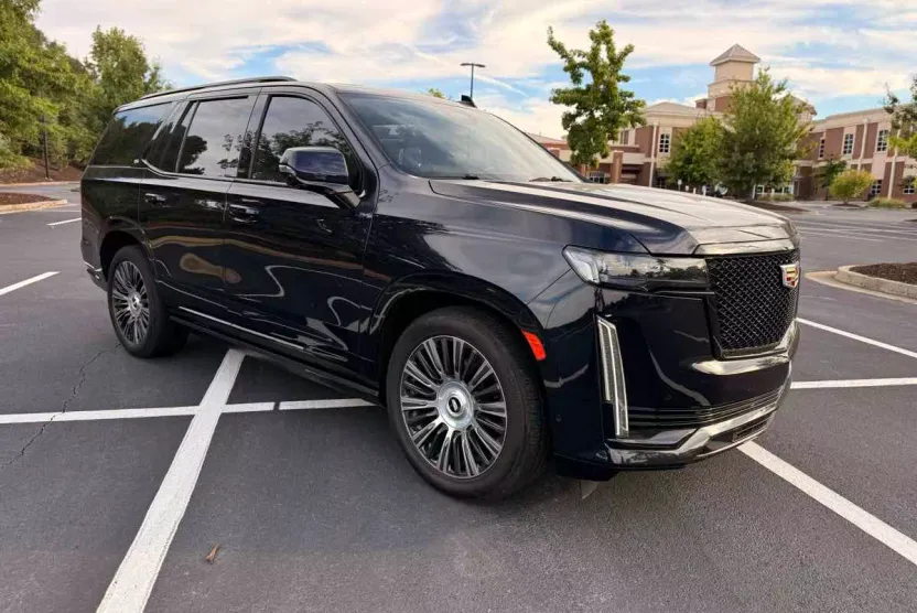 2021 Cadillac Escalade Sport Platinum photo 1