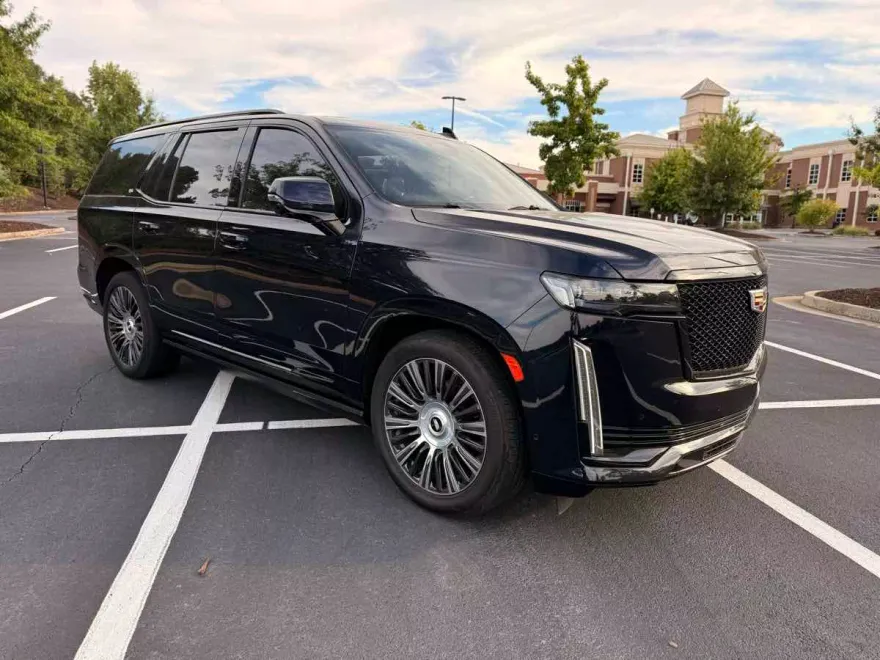 2021 Cadillac Escalade Sport Platinum photo 1