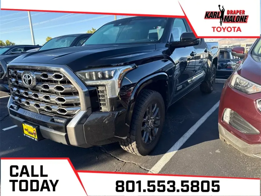 2023 Toyota Tundra Platinum CrewMax photo 1