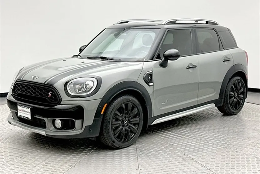 2018 Mini Cooper S ALL4 photo 1