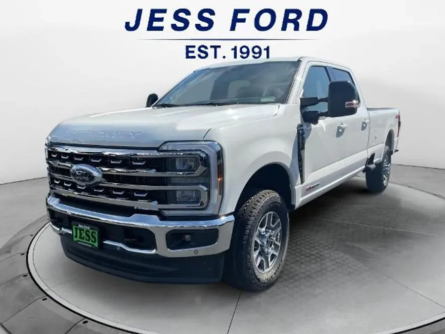 2025 Ford F-350 Lariat photo 1