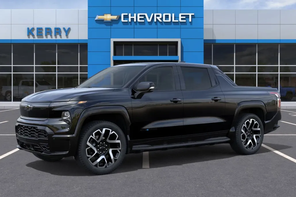 2024 Chevrolet Silverado EV RST photo 1