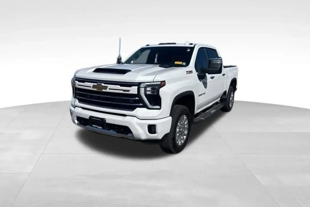 2024 Chevrolet Silverado 3500HD LTZ photo 1