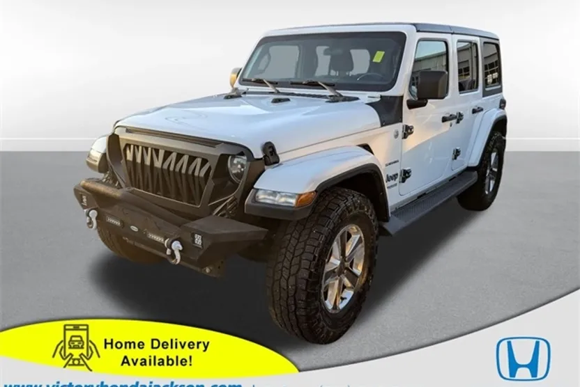 2020 Jeep Wrangler Unlimited Sahara photo 1