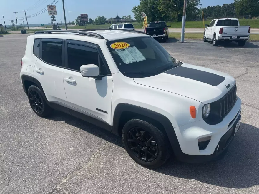 2020 Jeep Renegade Latitude photo 1