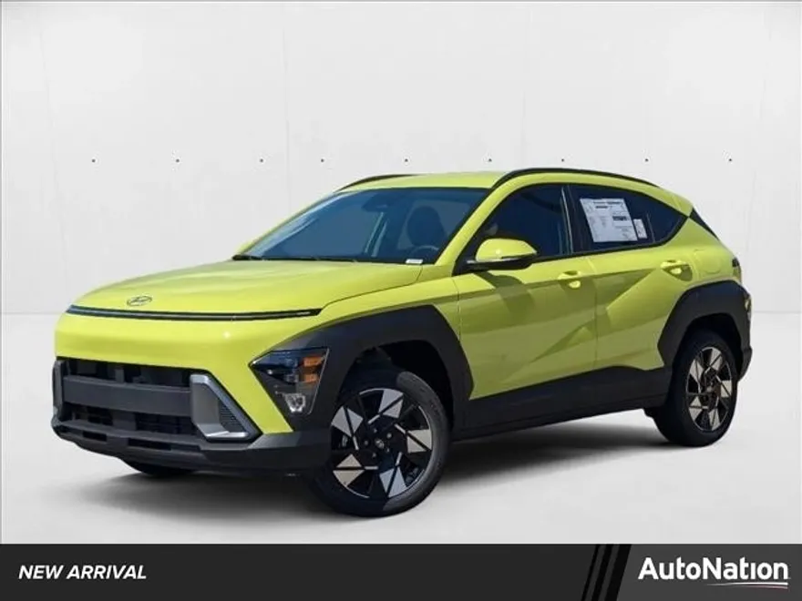 2025 Hyundai Kona SEL photo 1