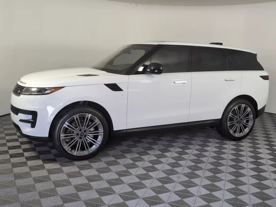 2025 Land Rover Range Rover Sport SE photo 1