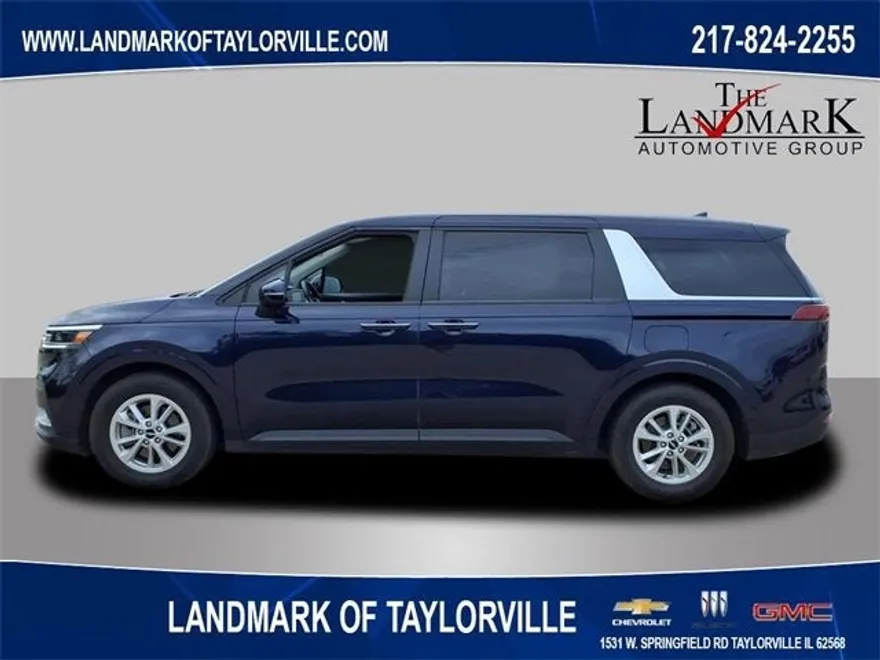 2024 Kia Carnival LX photo 1