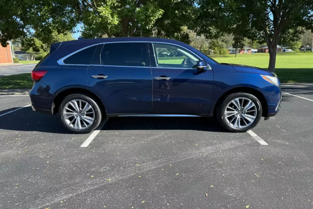 2017 Acura MDX SH-AWD Technology photo 1