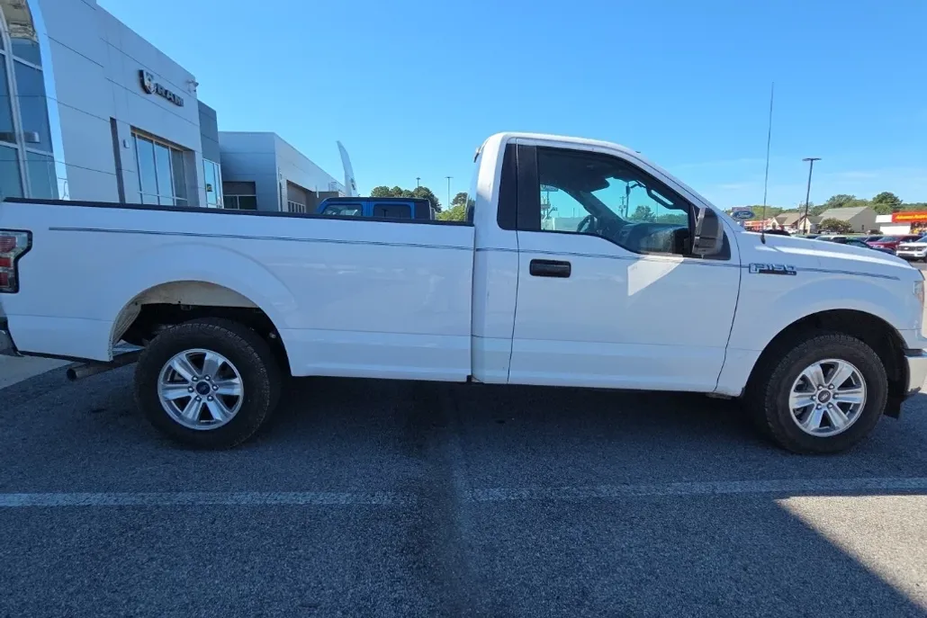 2019 Ford F-150 XL photo 1