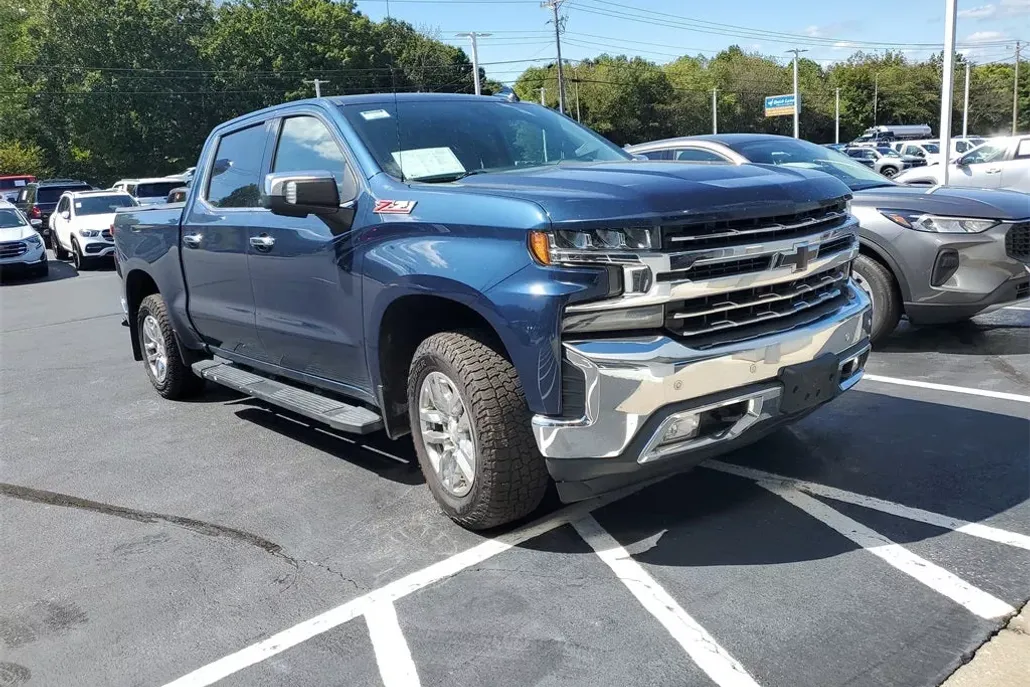 2019 Chevrolet Silverado 1500 LTZ photo 1