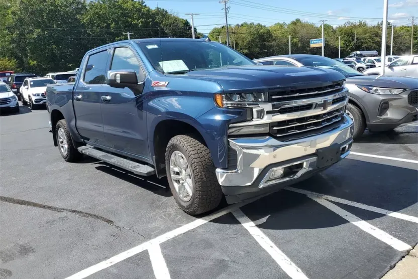 2019 Chevrolet Silverado 1500 LTZ photo 1