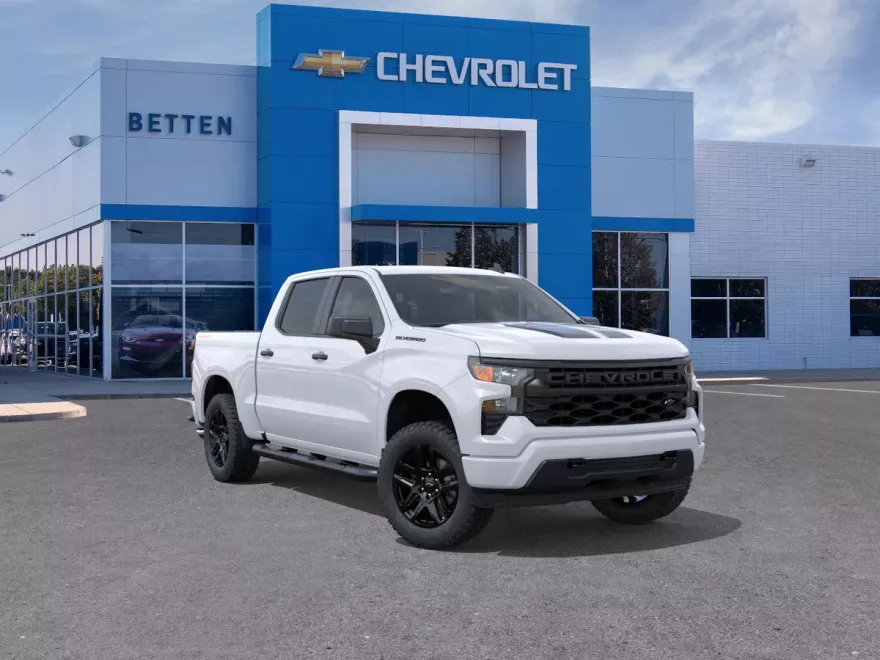 2026 Chevrolet Silverado 1500 Custom photo 1