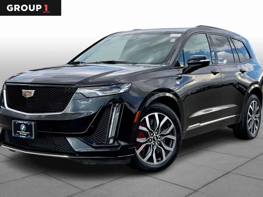 2023 Cadillac XT6 Sport photo 1