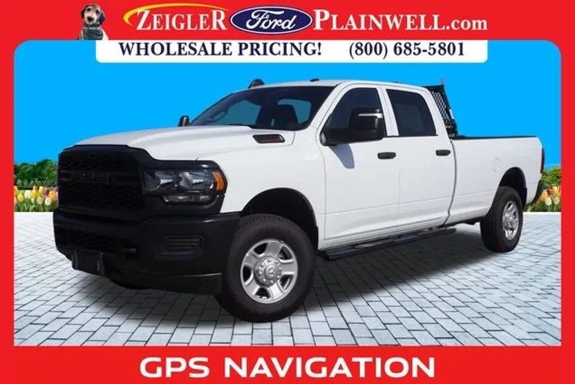 2024 Ram 3500 Tradesman photo 1
