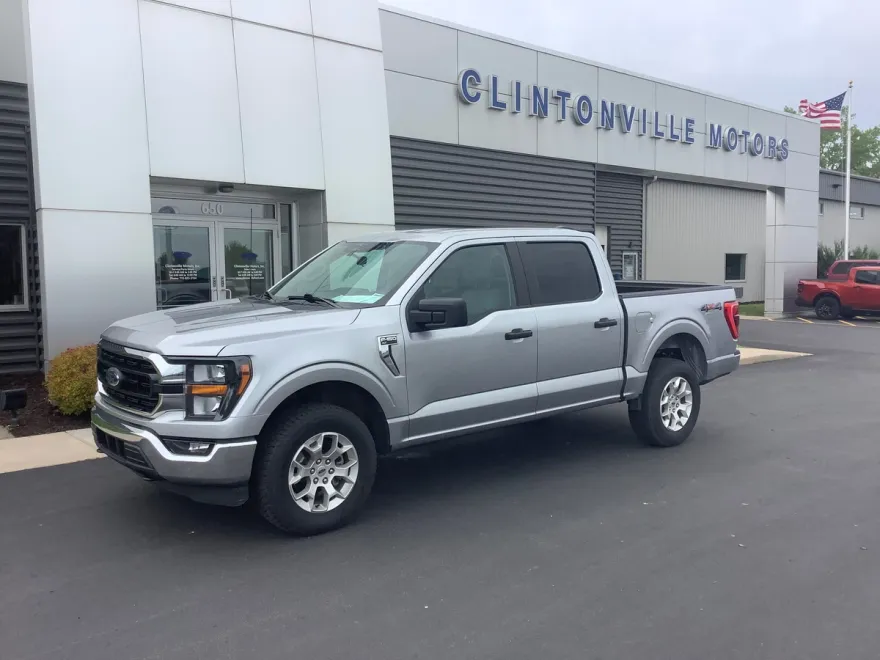 2023 Ford F-150 XLT photo 1
