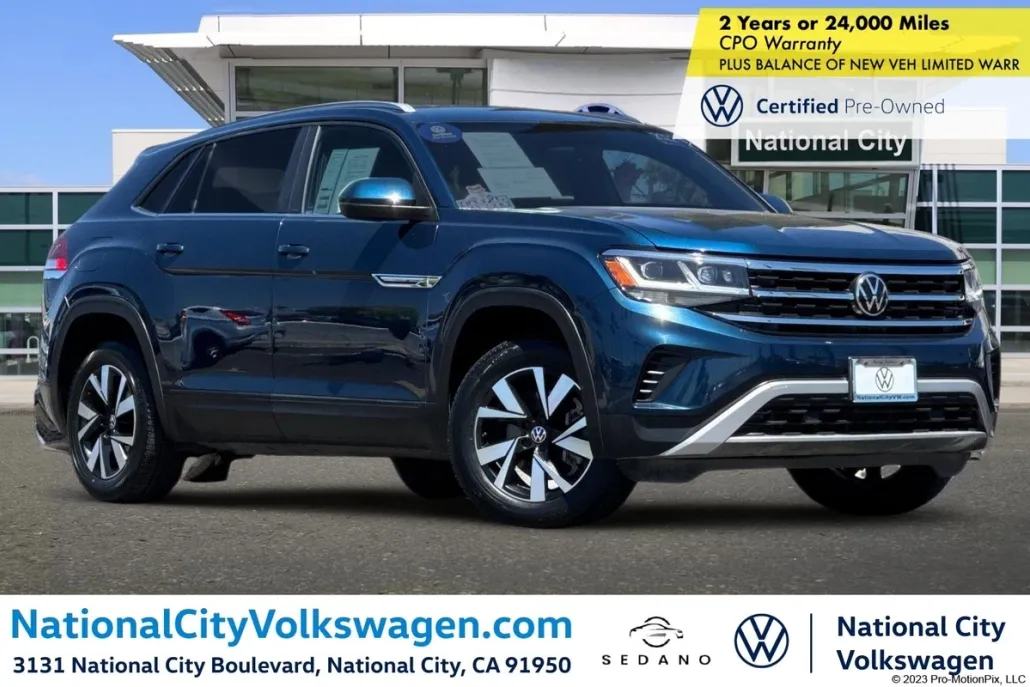 2022 Volkswagen Atlas Cross Sport SE photo 1
