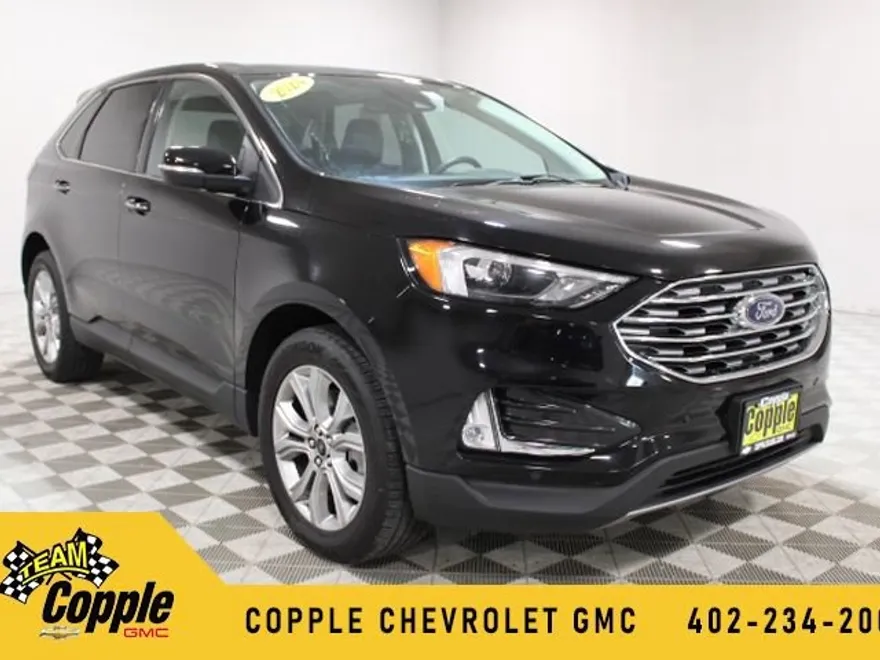 2024 Ford Edge Titanium photo 1