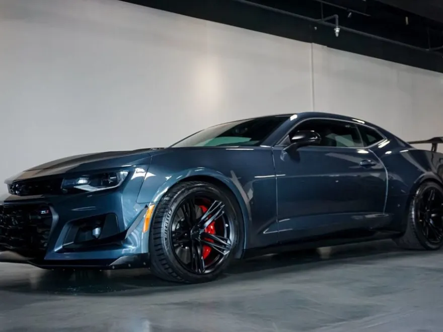 2021 Chevrolet Camaro ZL1 1LE photo 1