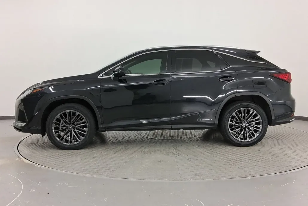 2022 Lexus RX 450h photo 1