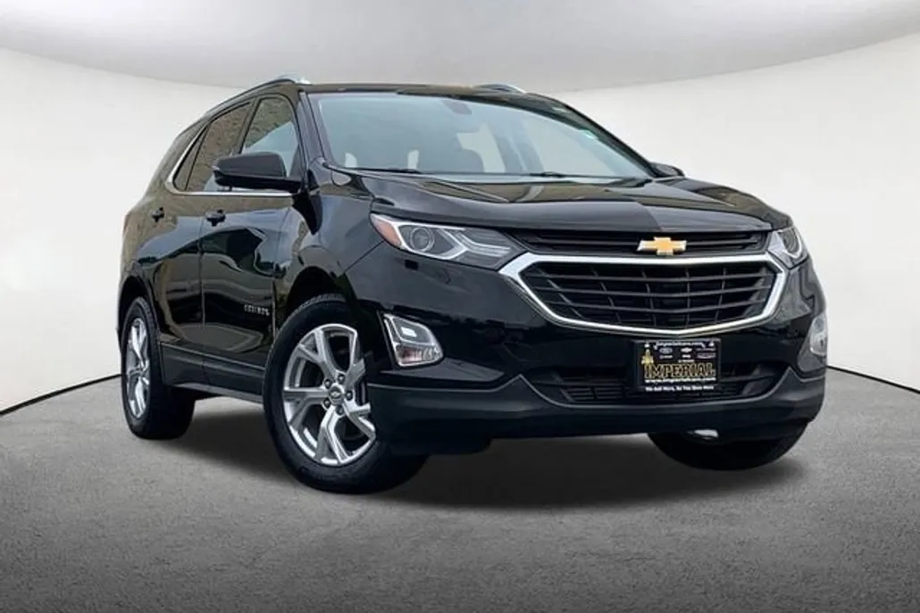 2019 Chevrolet Equinox LT photo 1