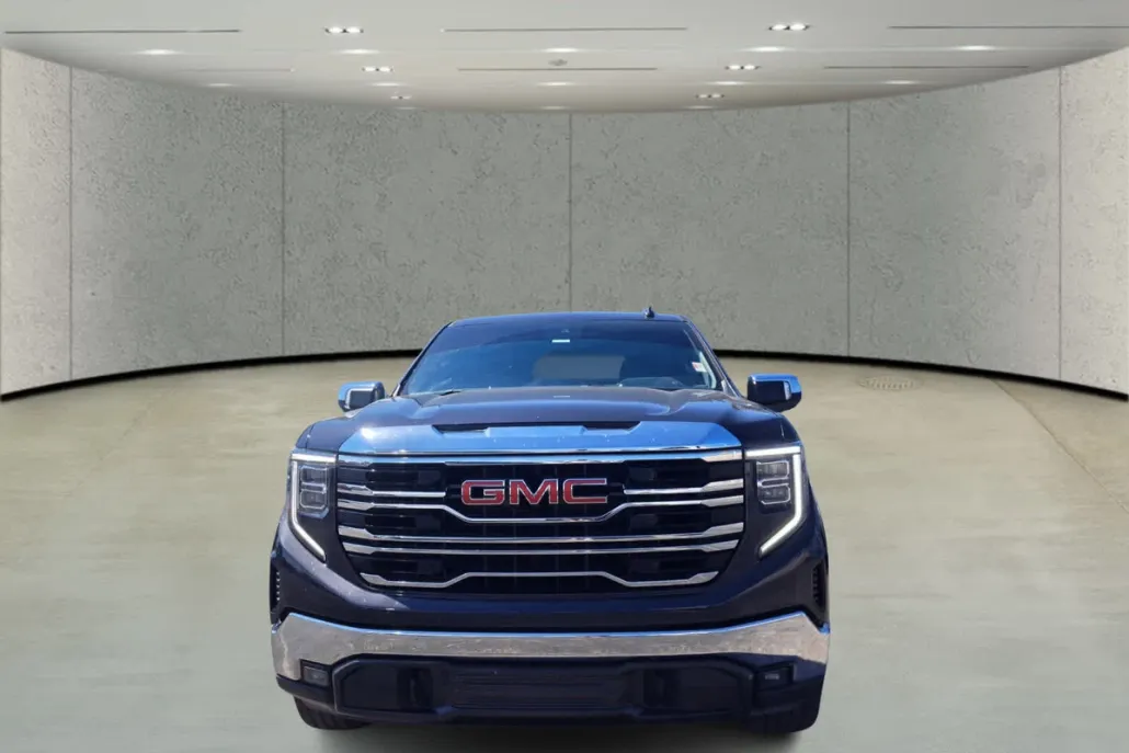 2023 Gmc Sierra SLT photo 1