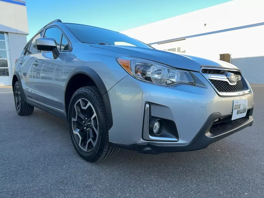 2017 Subaru Crosstrek Premium photo 1