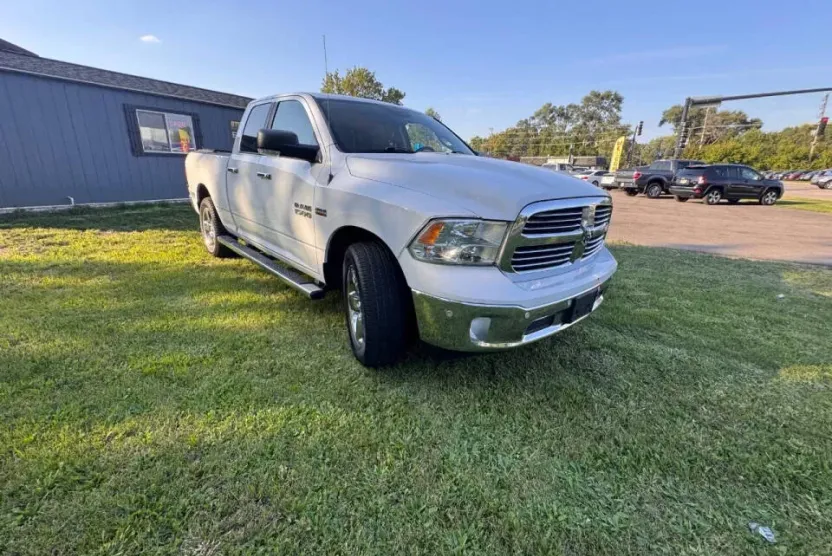 2016 Ram 1500 Big Horn photo 1