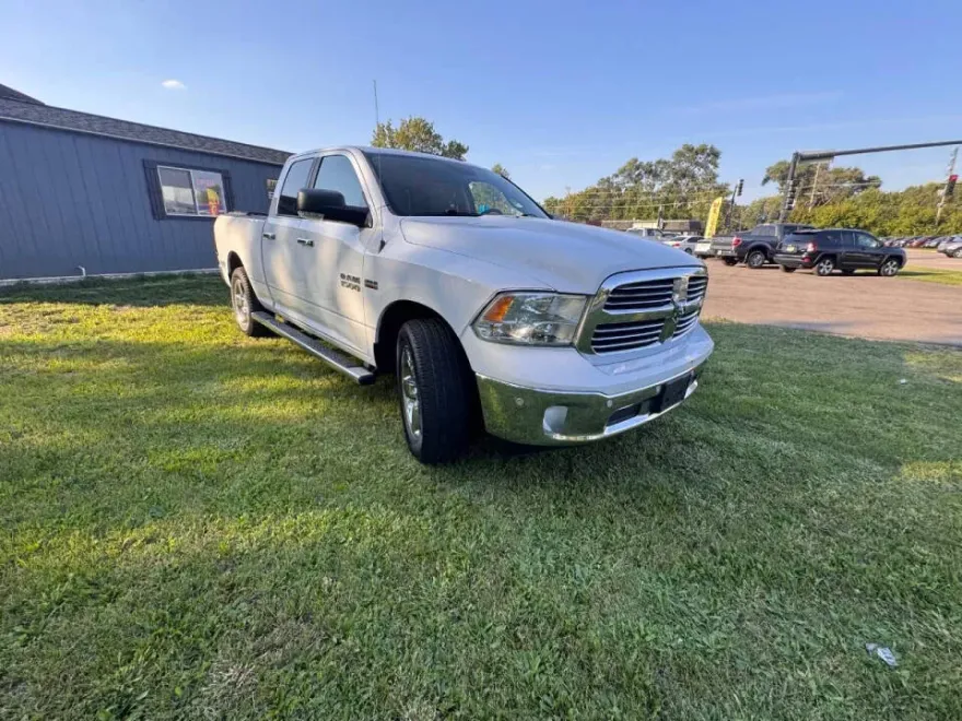 2016 Ram 1500 Big Horn photo 1